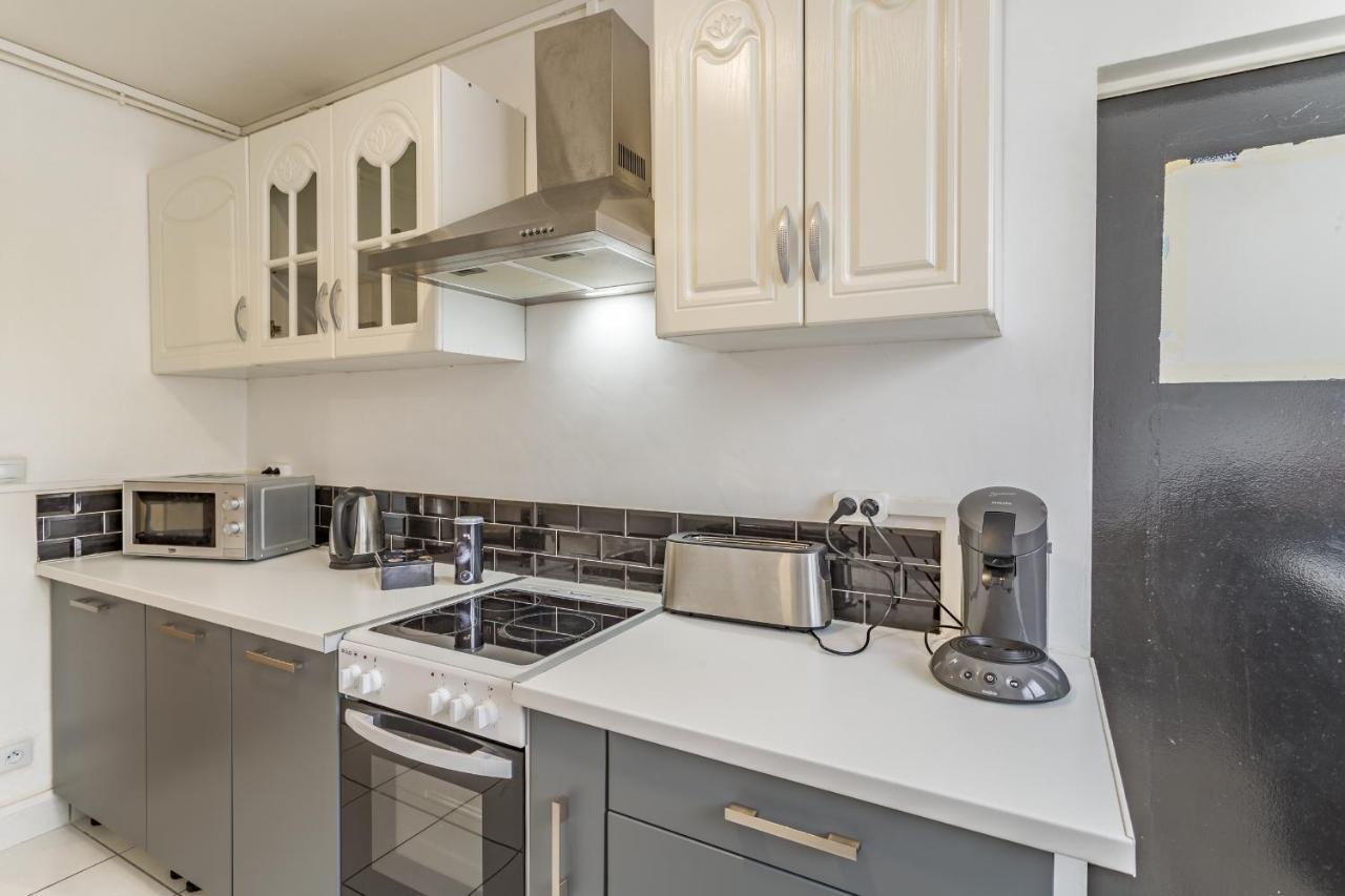 Spacieux Appartement - 6 Personnes - Parking Gratuit Saint-André-les-Vergers 외부 사진